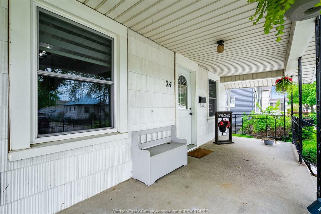 Property Photo: 24 Poplar Street ON N8H 3L4