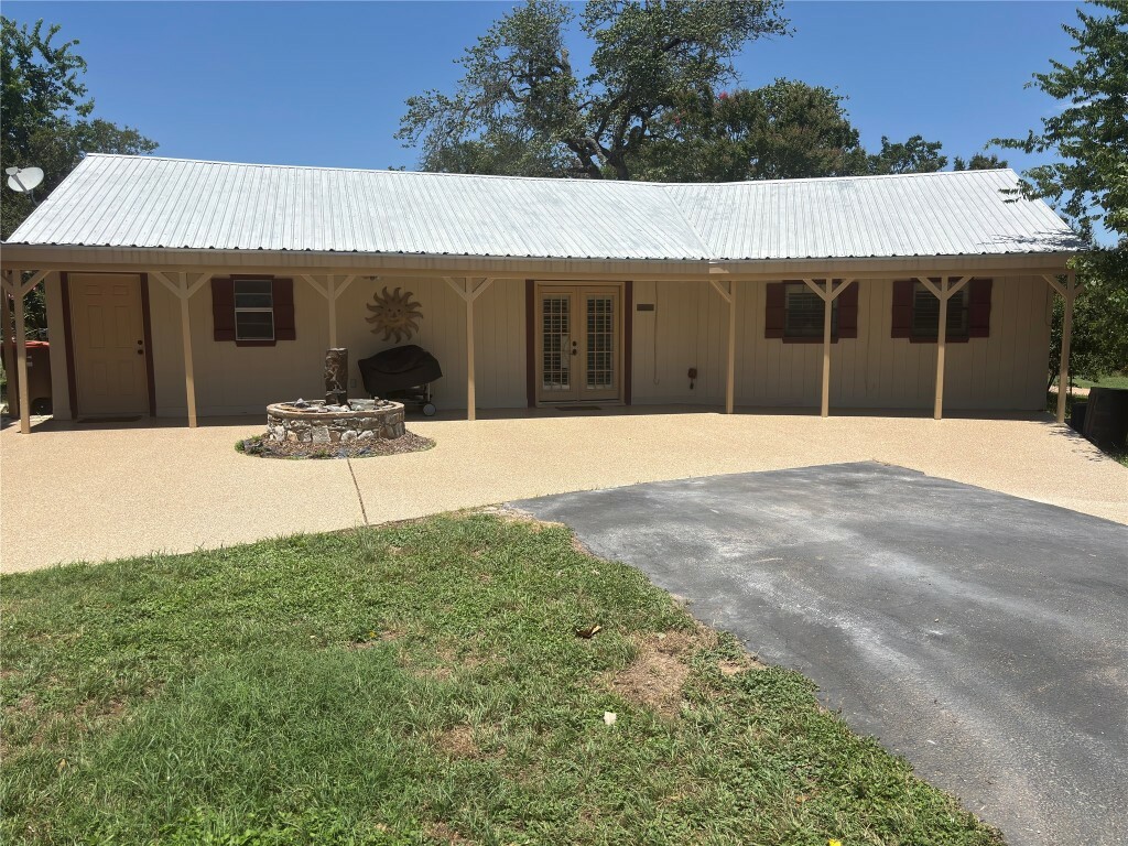 Property Photo: 2501 Lone Man Mountain Road B TX 78676