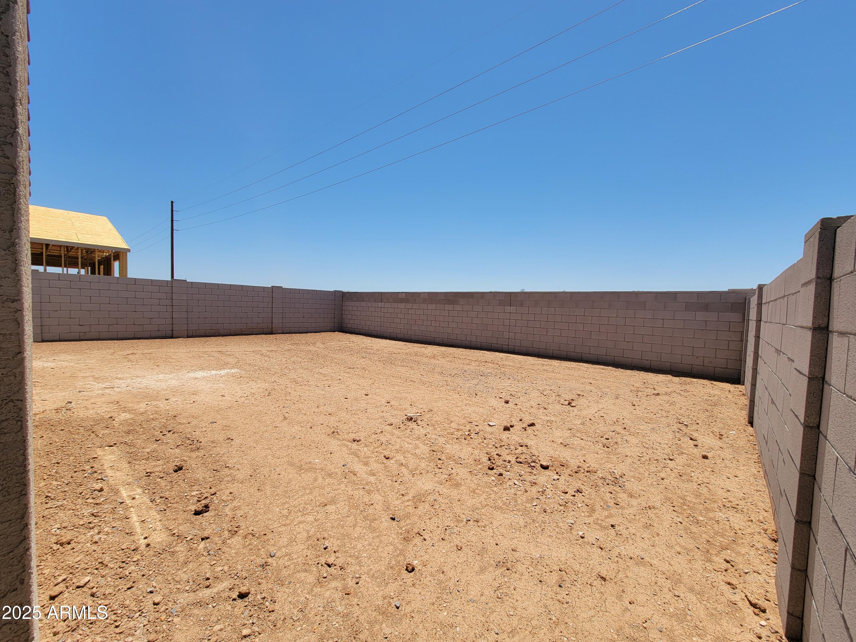 Property Photo: 7417 E Cozy Cottage Lane AZ 85143