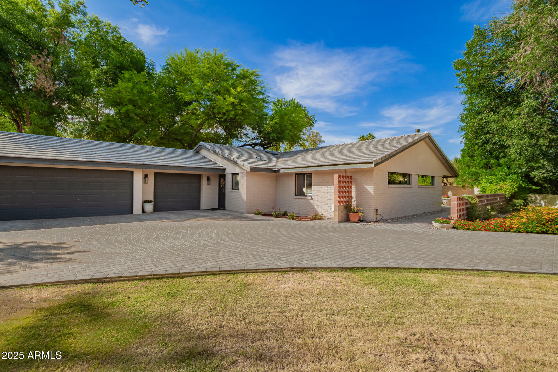 Property Photo: 8302 S Jentilly Lane AZ 85284