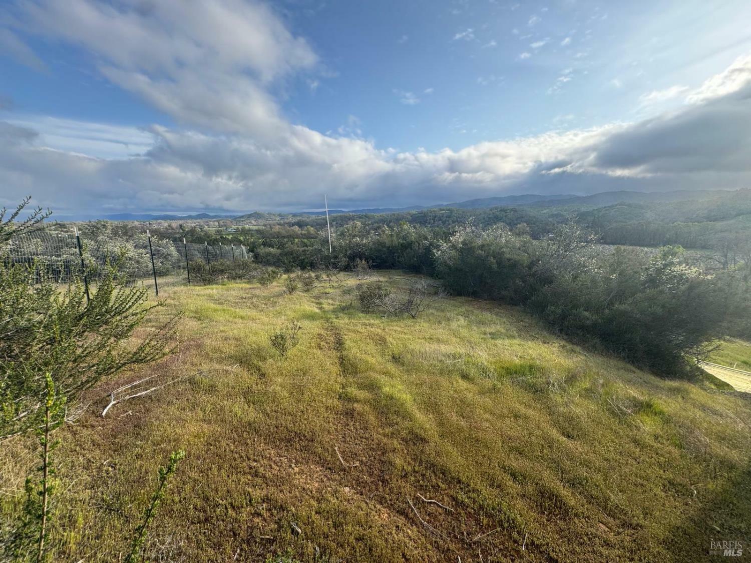 4323 Scotts Valley Road  Lakeport CA 95453 photo