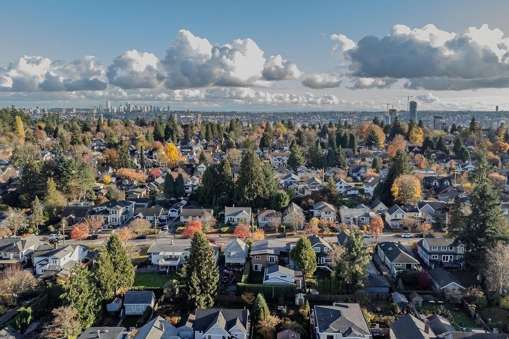 Property Photo: 246 Osborne Avenue BC V3L 1Y8