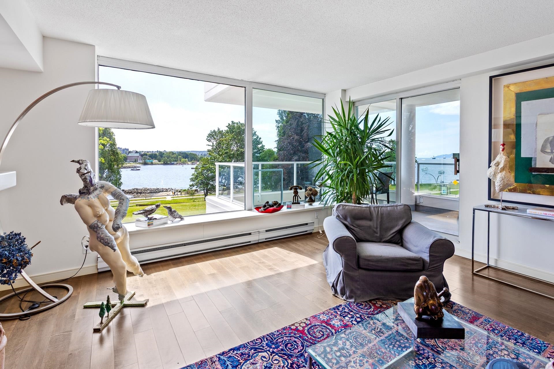 Property Photo: 1403 Beach Avenue 3B BC V6G 1Y3