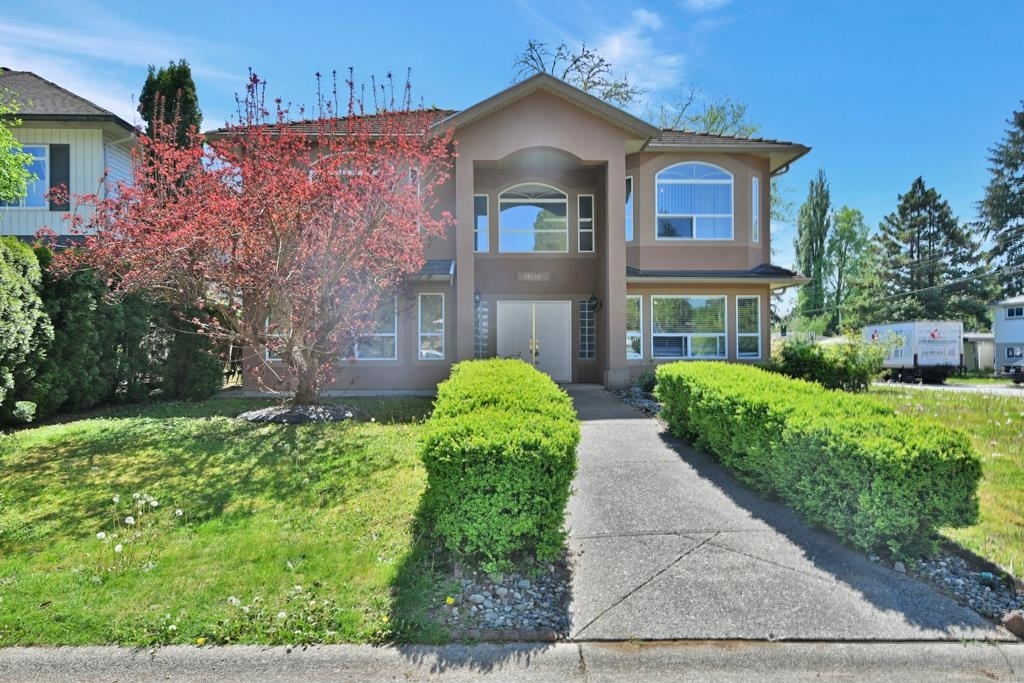 21008 Barker Avenue  Maple Ridge BC V2X 8R6 photo