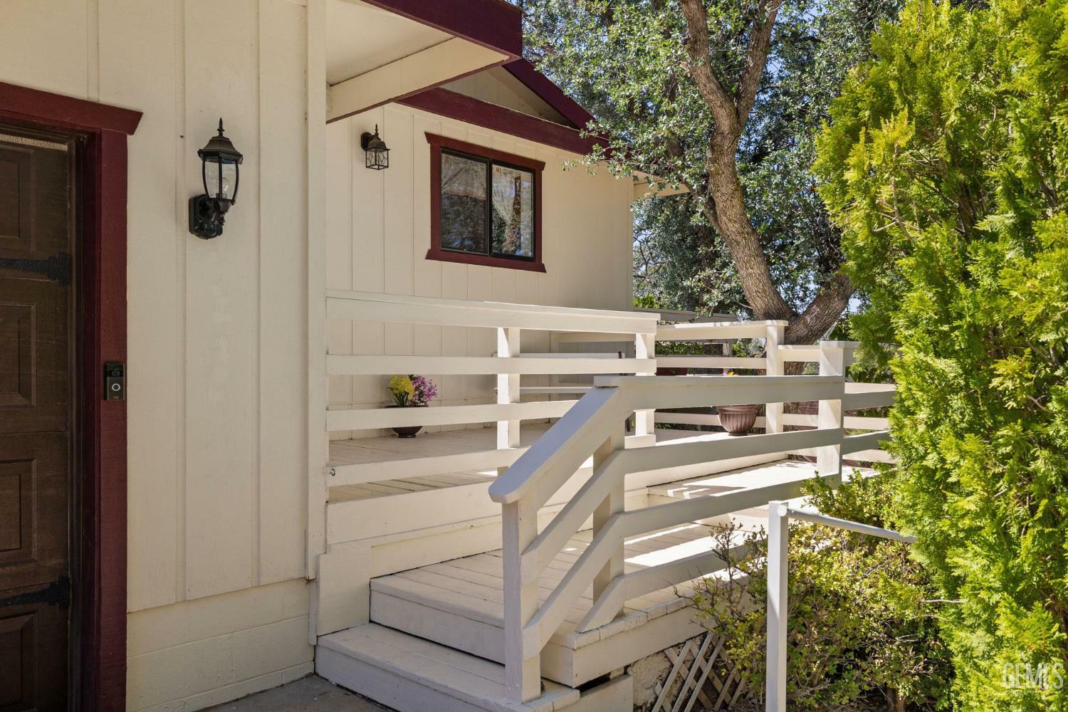Property Photo: 3113 Raccoon Drive CA 93240