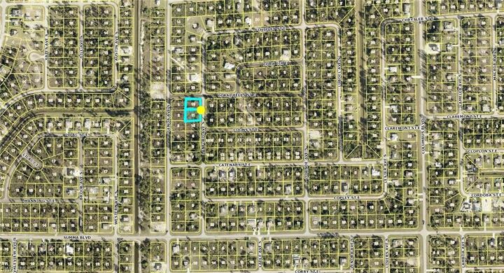 Property Photo: 328 Lanford Ave FL 33974