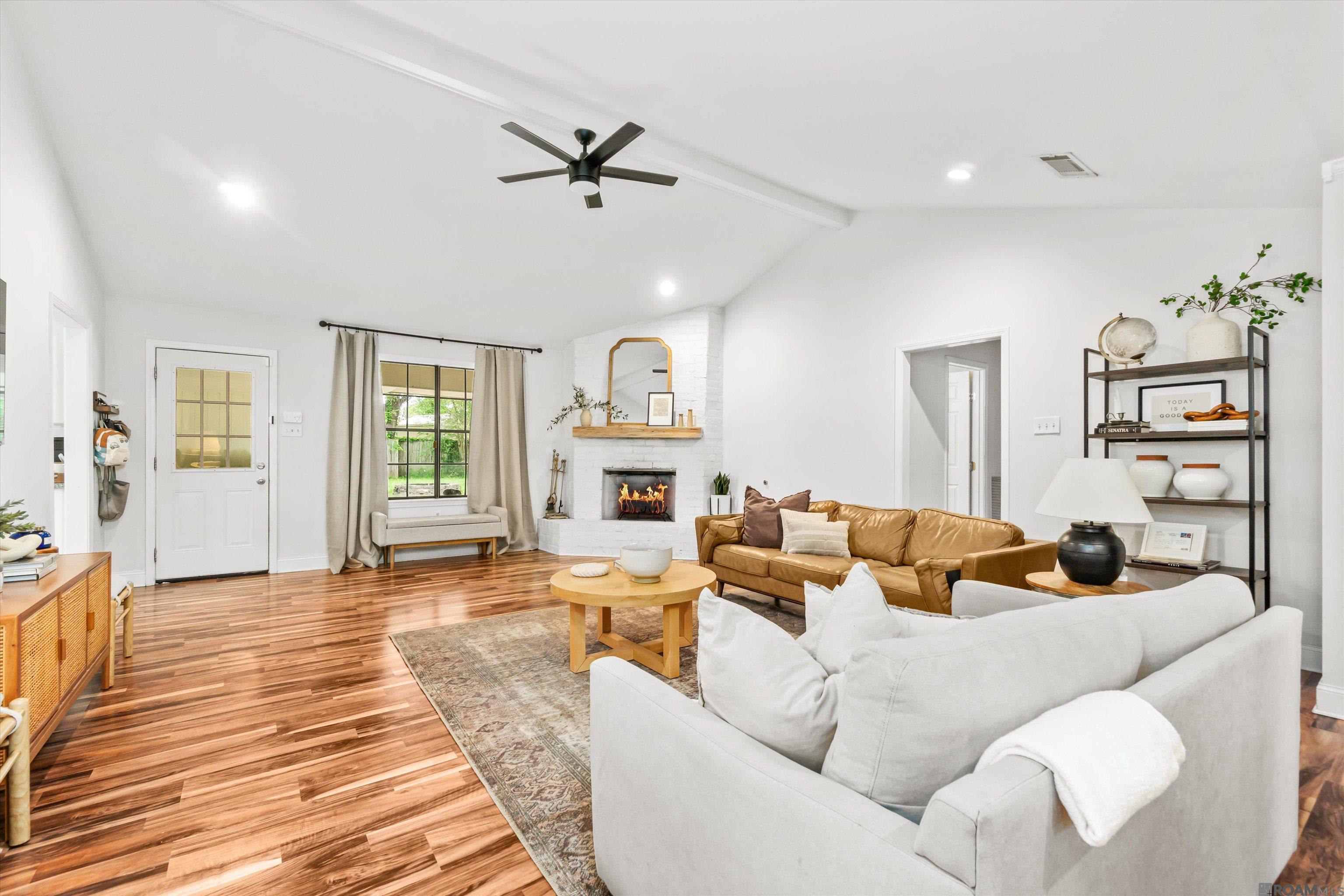 Property Photo: 1341 S Flannery Rd LA 70816