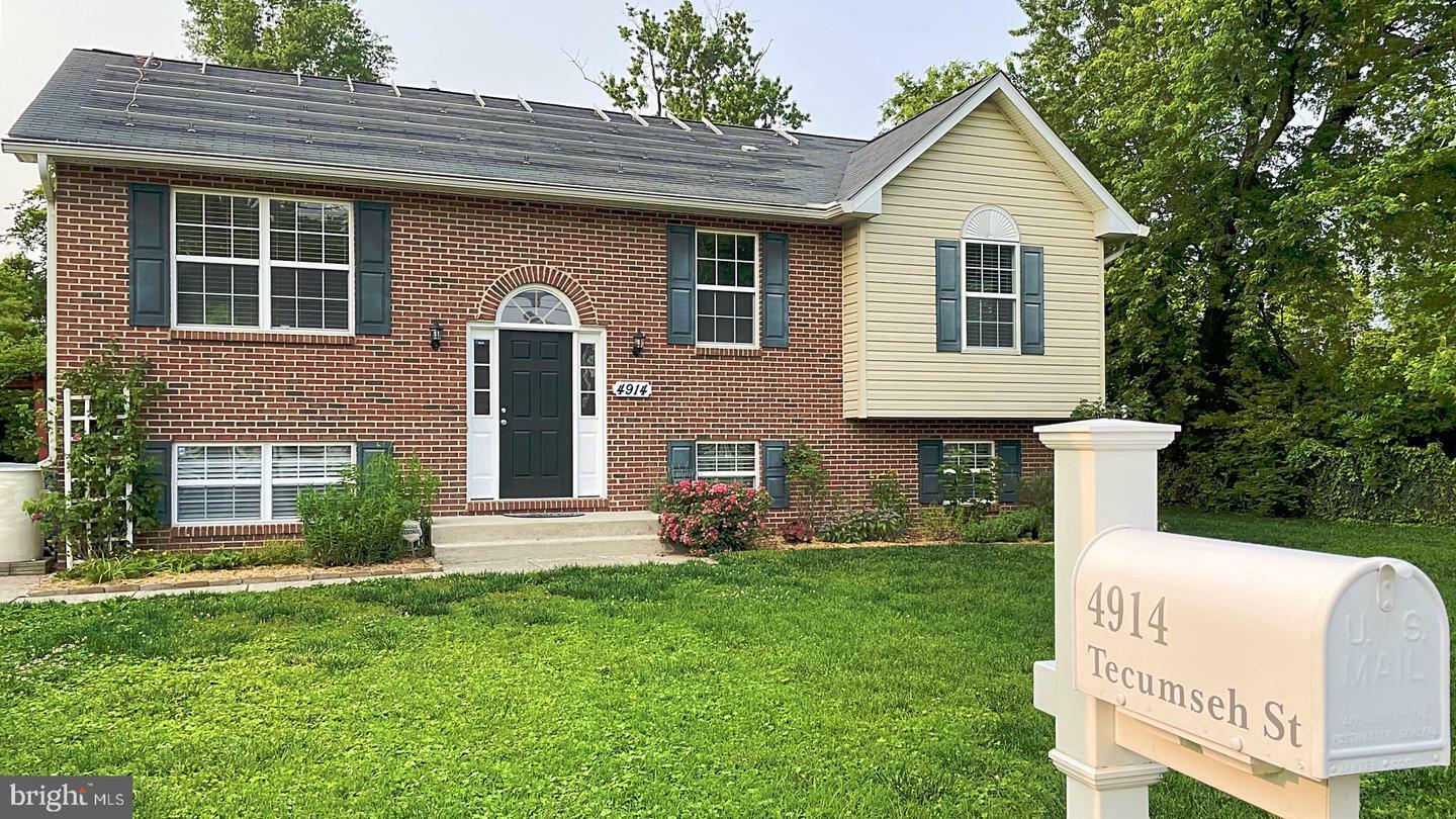 Property Photo: 4914 Tecumseh Street MD 20740