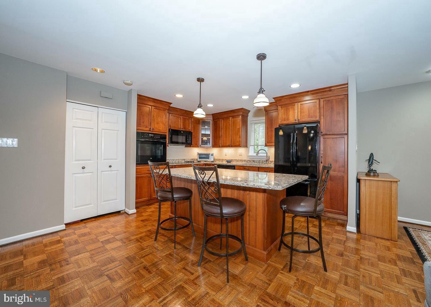 Property Photo: 264 W Montgomery Avenue 305 PA 19041