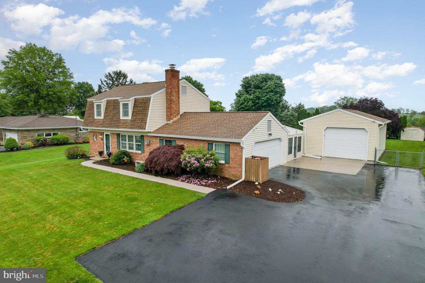 Property Photo: 545 Mountain Road PA 17019