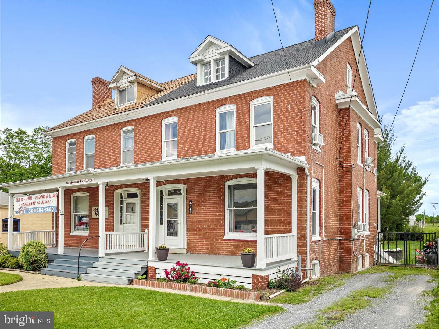 Property Photo: 431 E Patrick Street MD 21701