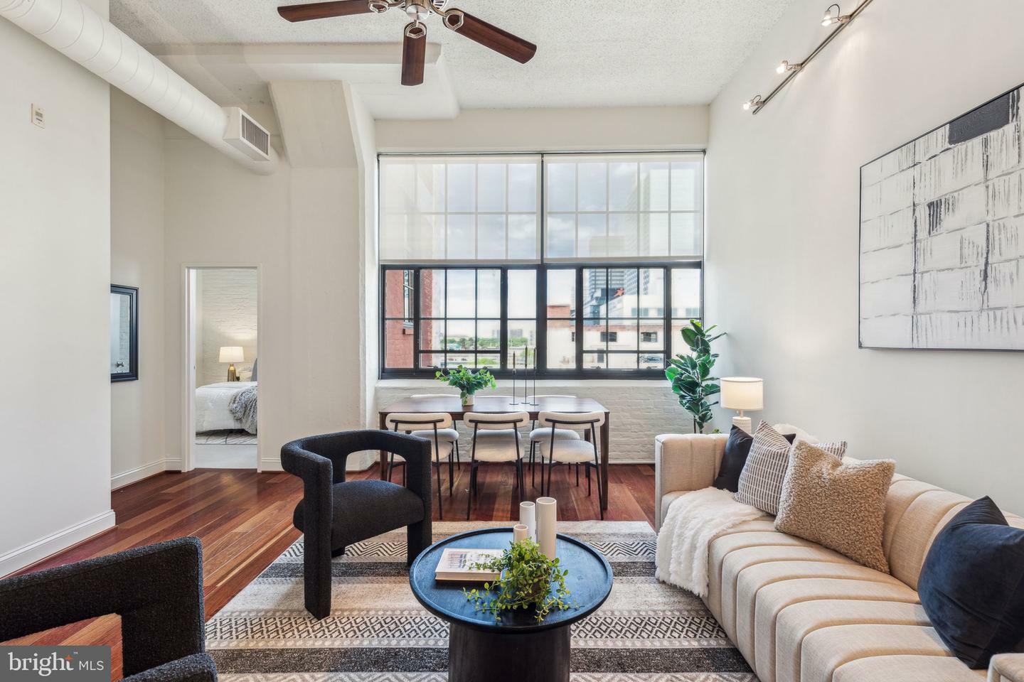 2429 Locust Street 504  Philadelphia PA 19103 photo