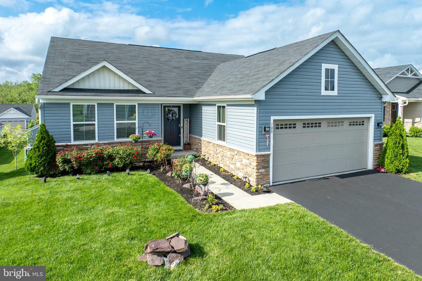 Property Photo: 108 Zachary Way PA 19464