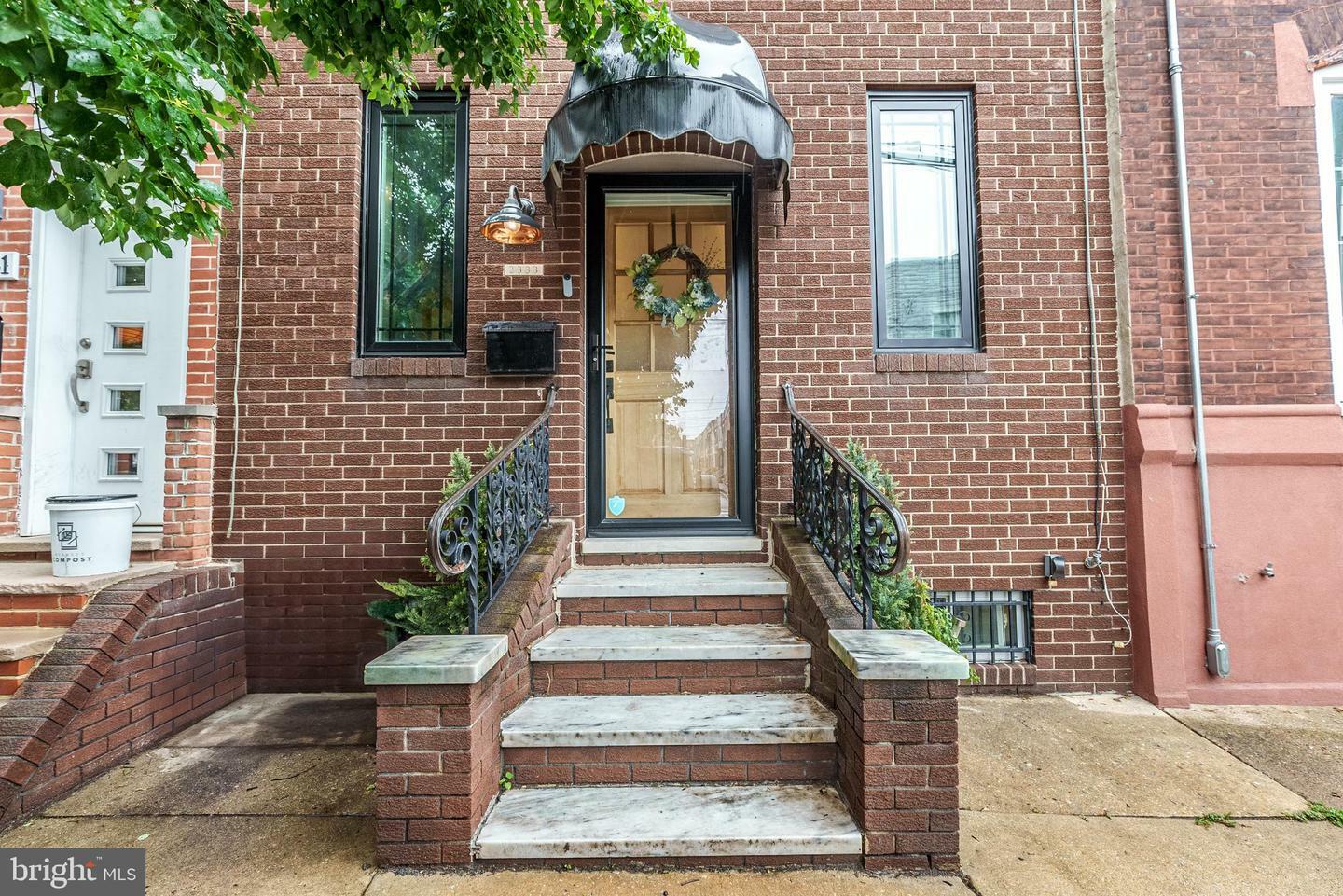 Property Photo: 2333 S 11th Street PA 19148
