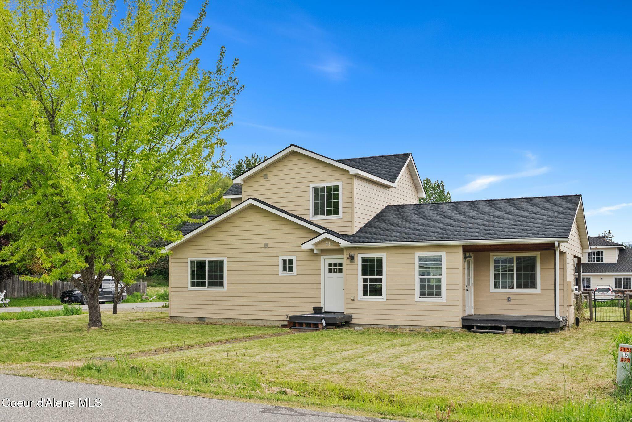 Property Photo: 410 Humbird St ID 83840