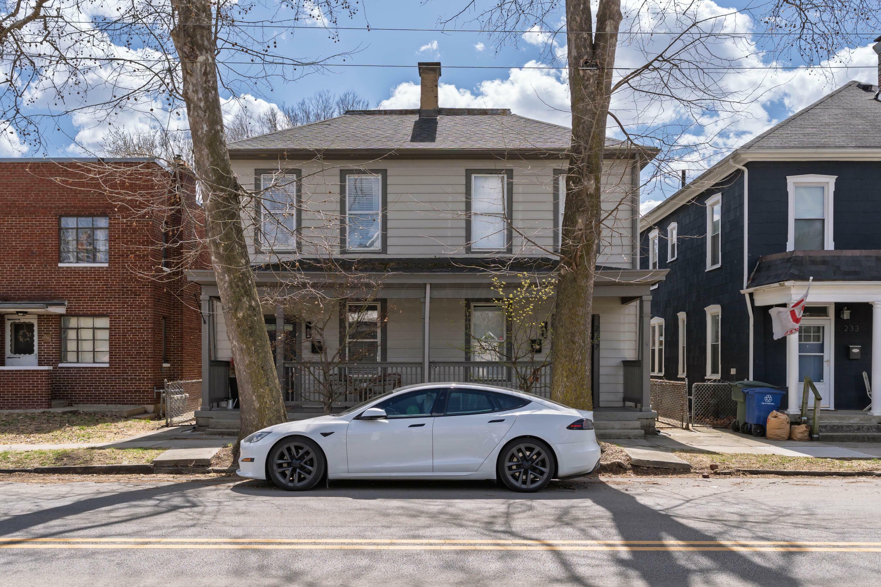 Property Photo:  237 Thurman Avenue  OH 43206 