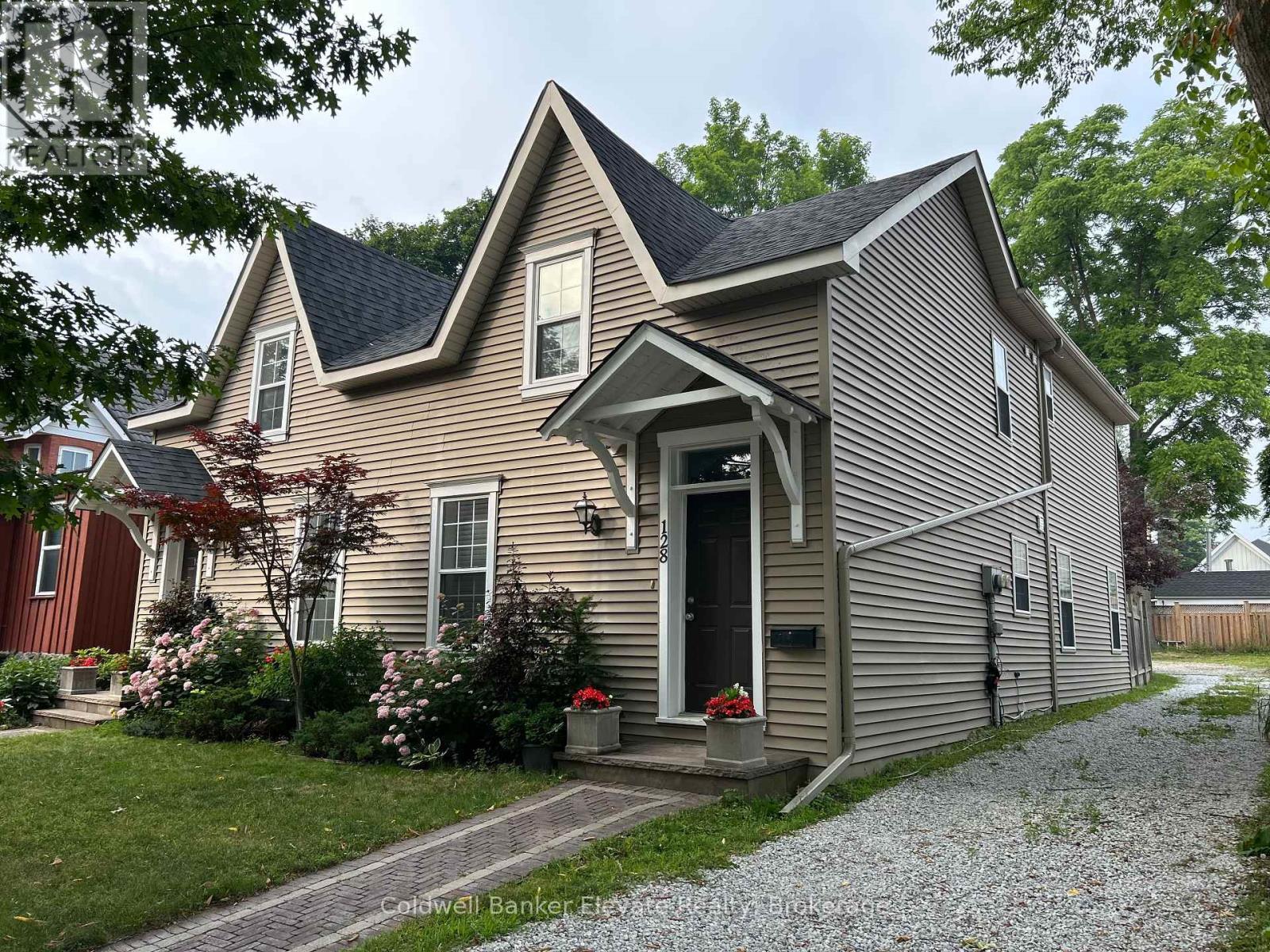 Property Photo: 128-130 Main Street South ON L7G 3E6