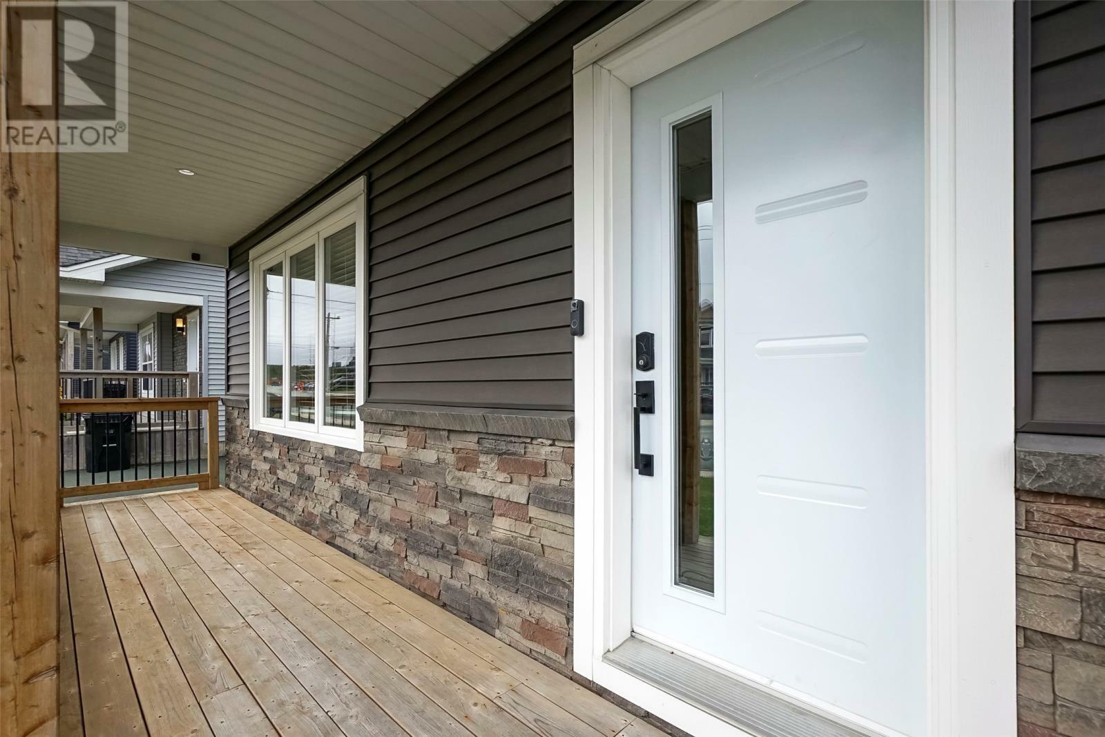 Property Photo:  24 Great Southern Drive  NL A1H 1A3 