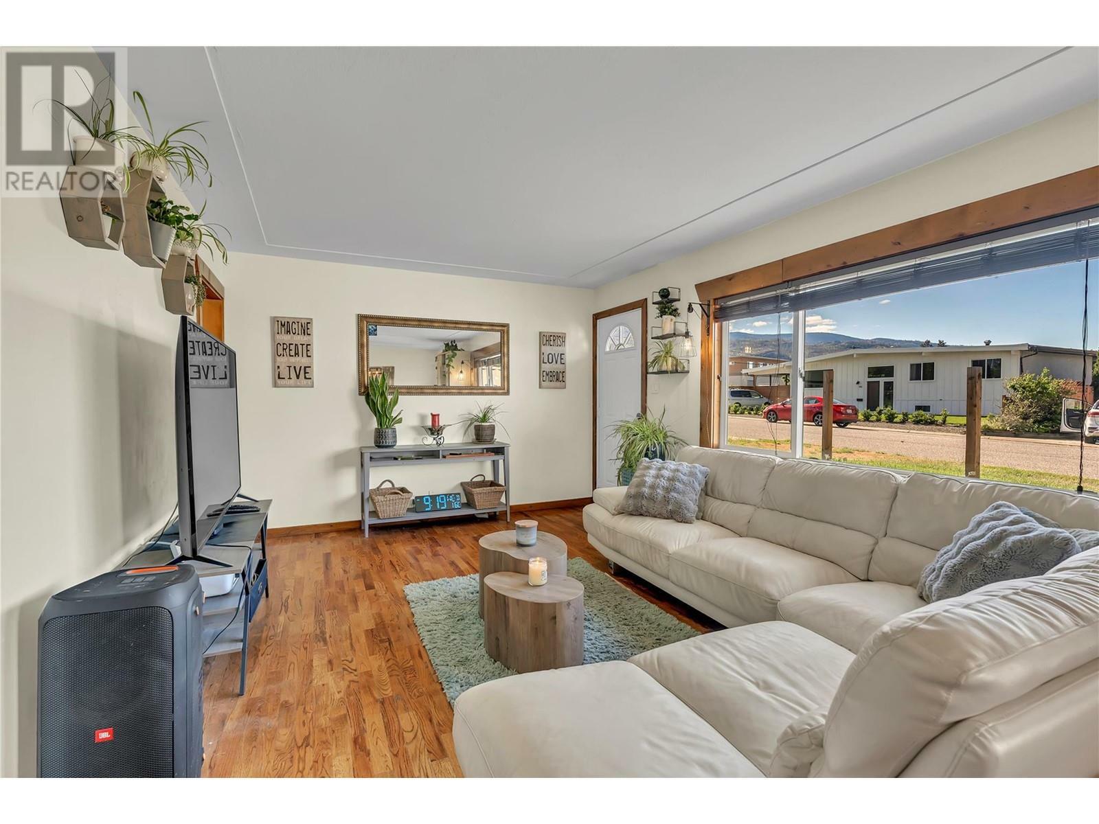 Property Photo:  53 Granby Place  BC V2A 2Z3 