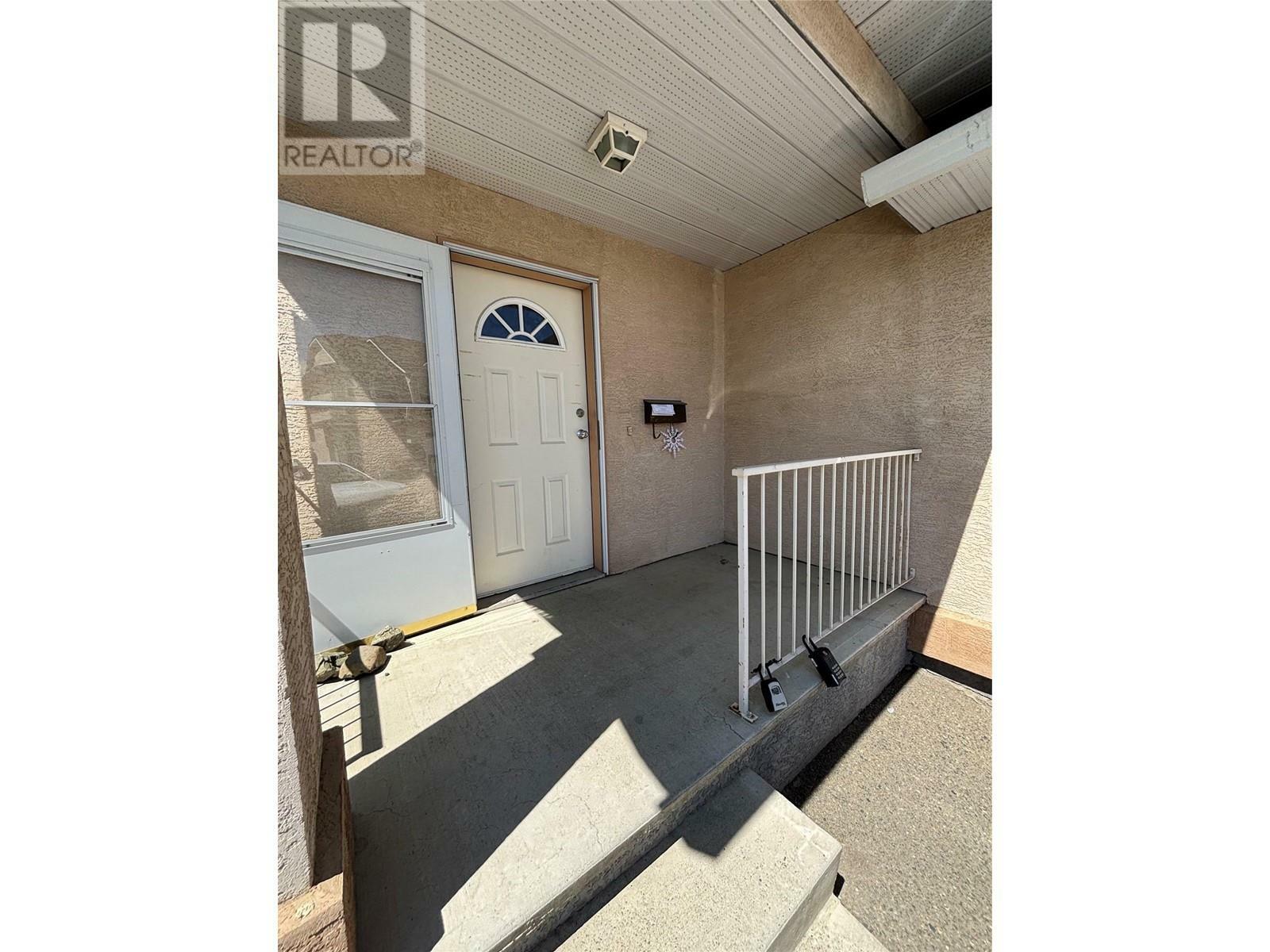 Photo de la propriété: 1775 McKinley Court 68 BC V2E 2P2