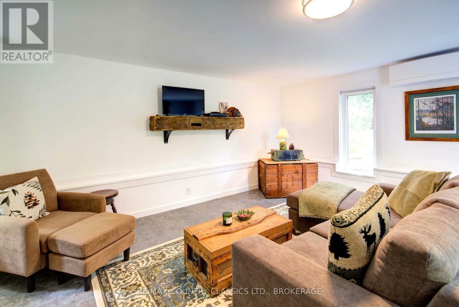 Property Photo: 1729 Bathurst Upper 5th Concession Road ON K7H 3C9