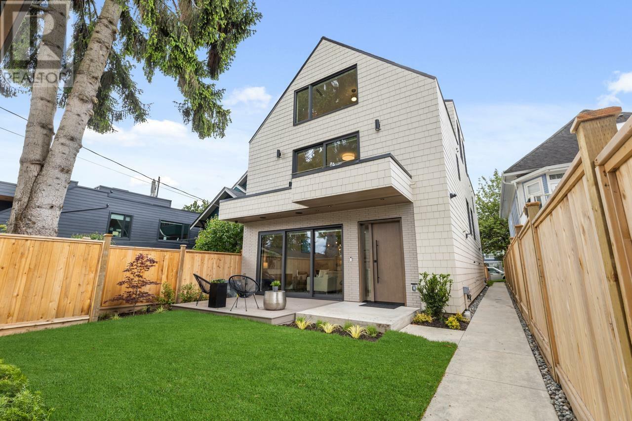 Property Photo: 435 East 37 Avenue 2 BC V5W 2B1
