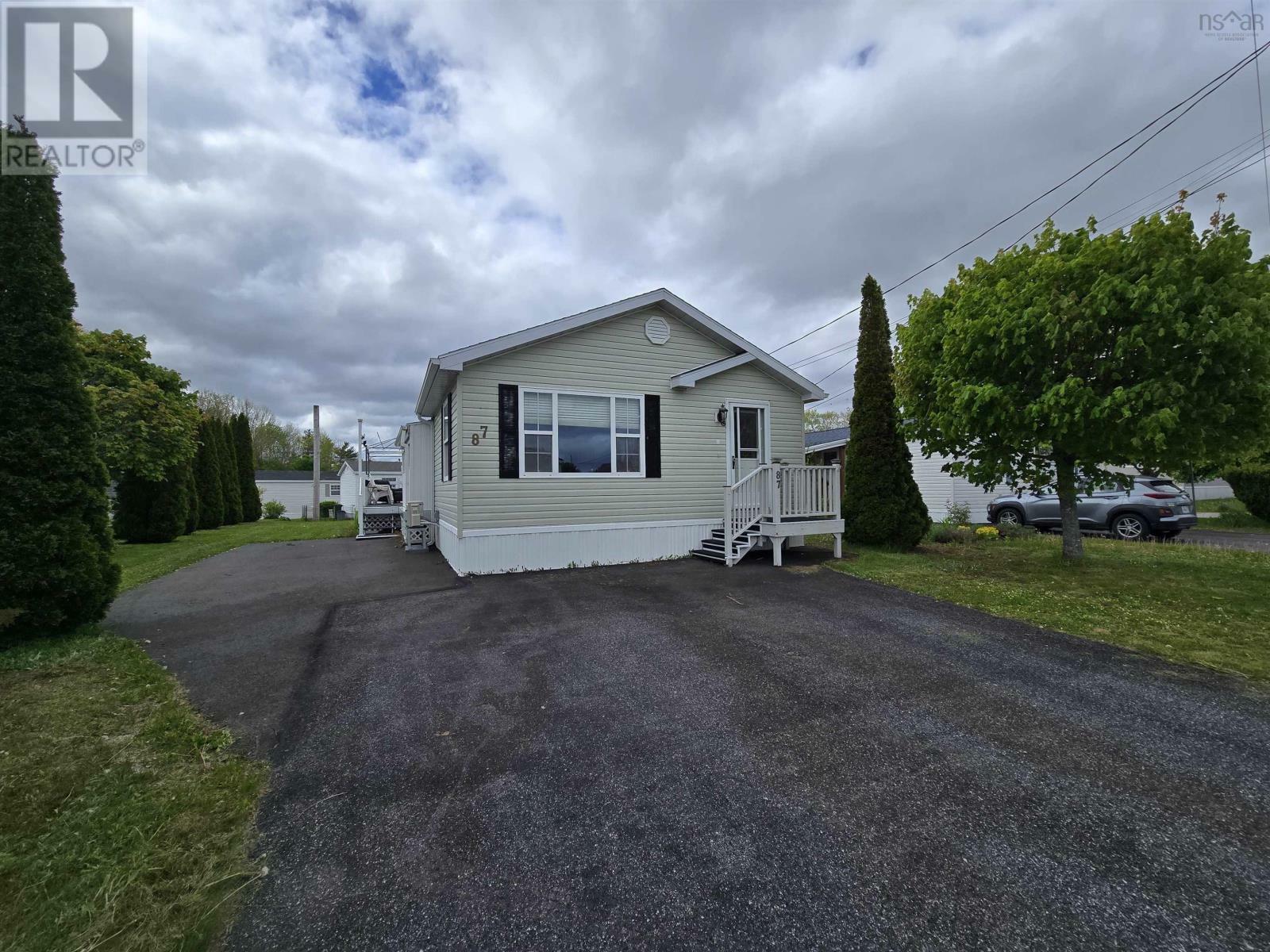 Property Photo: 87 Haven Drive NS B4V 4C5
