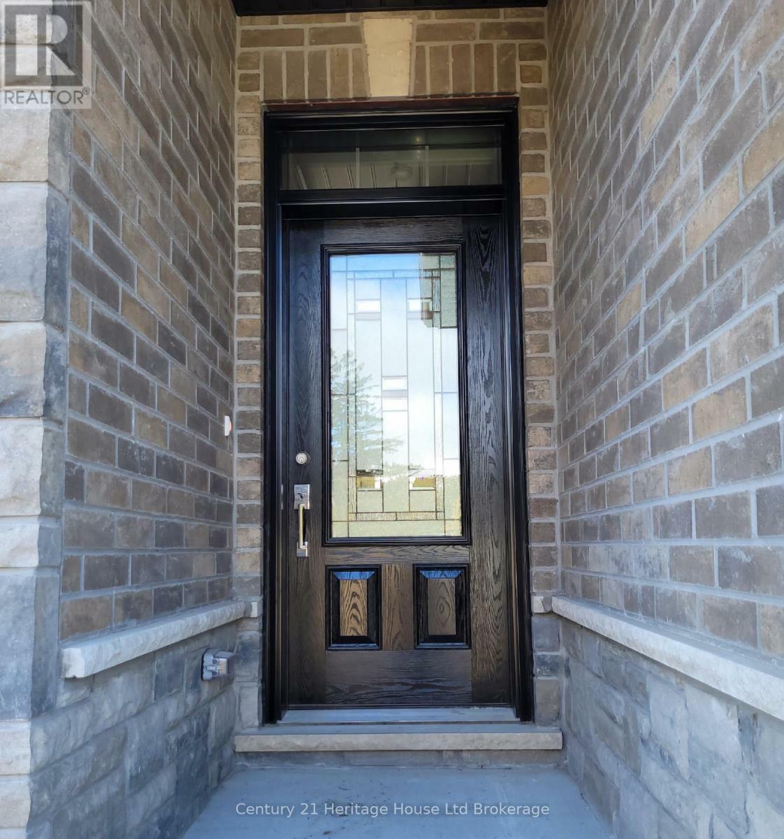 22 Matheson Crescent  East Zorra-Tavistock (Innerkip) ON N0J 1M0 photo