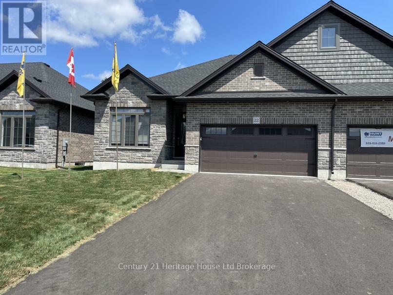Photo de la propriété: 22 Matheson Crescent ON N0J 1M0