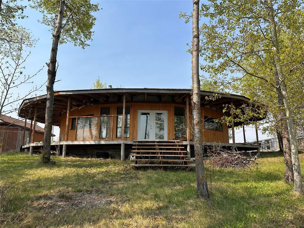 Property Photo: 189 Rainbow Drive MB R0J 1V0