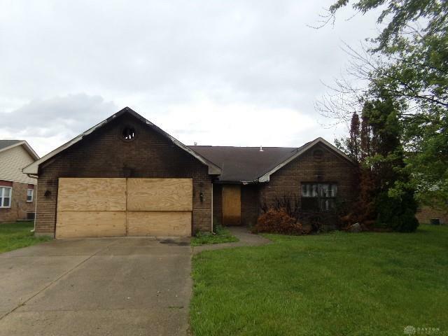 Property Photo: 6695 Shull Road OH 45424