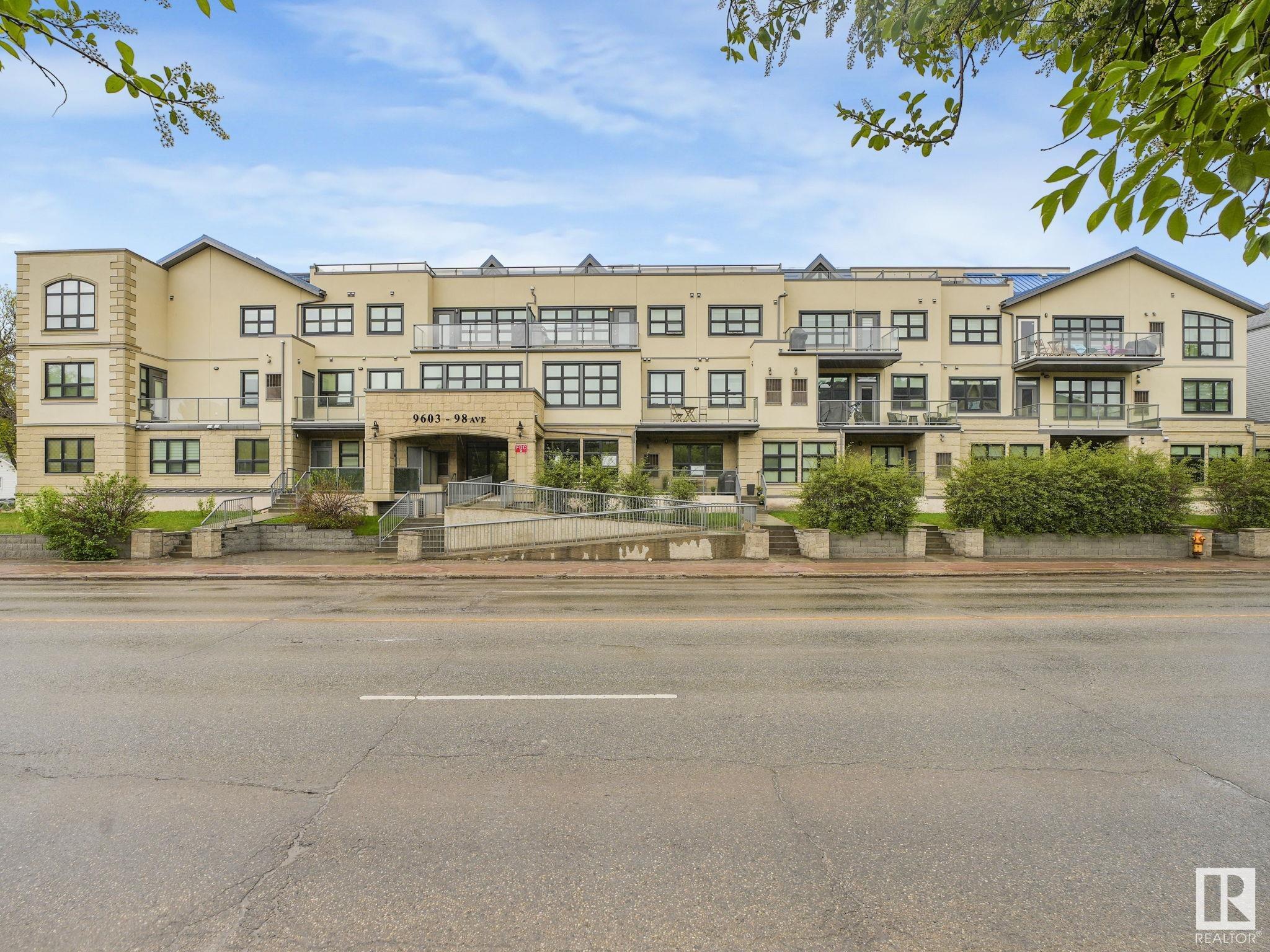 Property Photo: 9603 98 Avenue NW 304 AB T6C 2E2