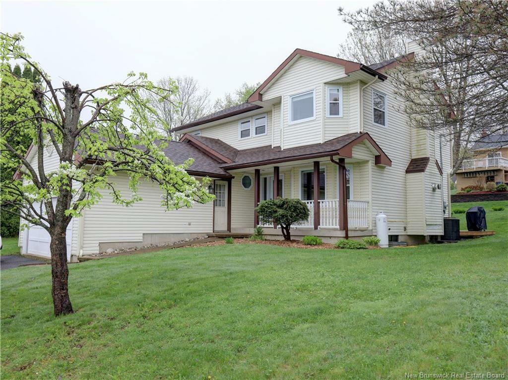 Photo de la propriété: 50 Talisman Crescent NB E3C 1L9