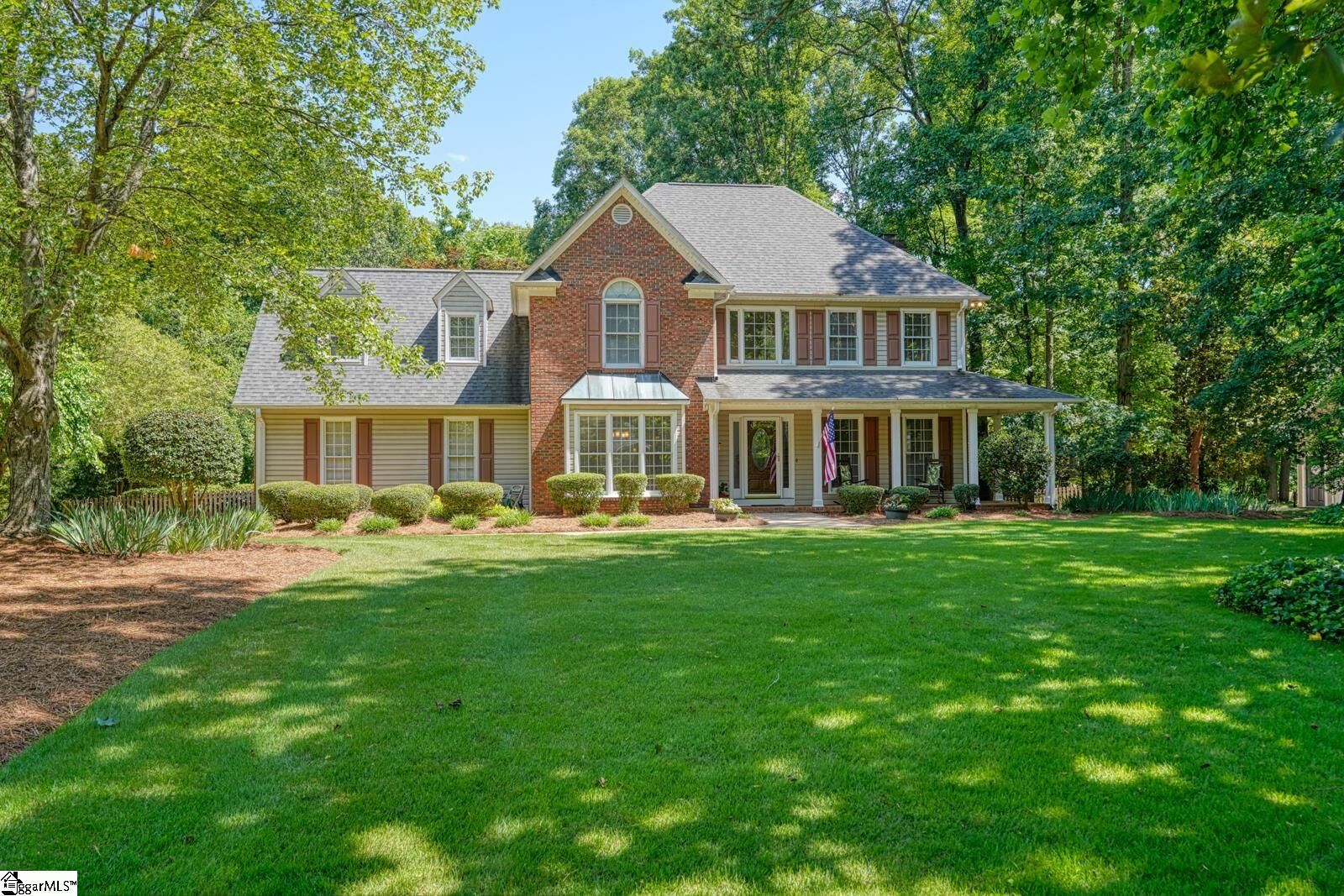 Property Photo: 201 Woodridge Drive SC 29301