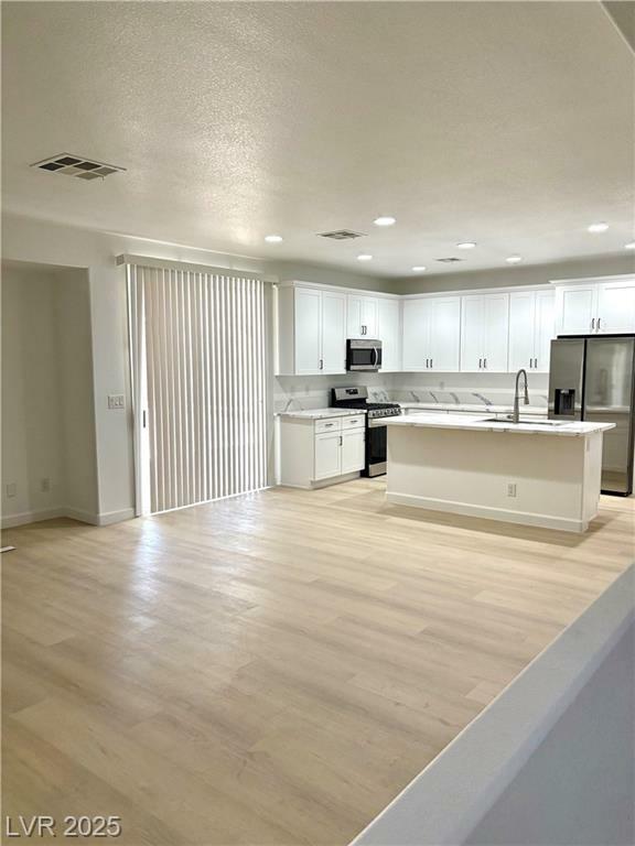 Property Photo: 7615 Paso Robles Avenue NV 89113
