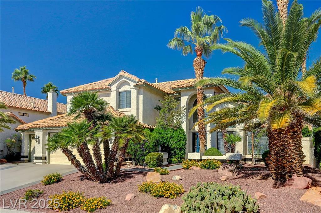 Property Photo: 2917 Broken Willow Circle NV 89117