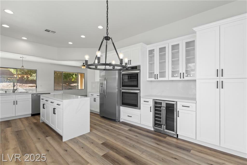 Property Photo: 21 Douglas Grove Road NV 89052