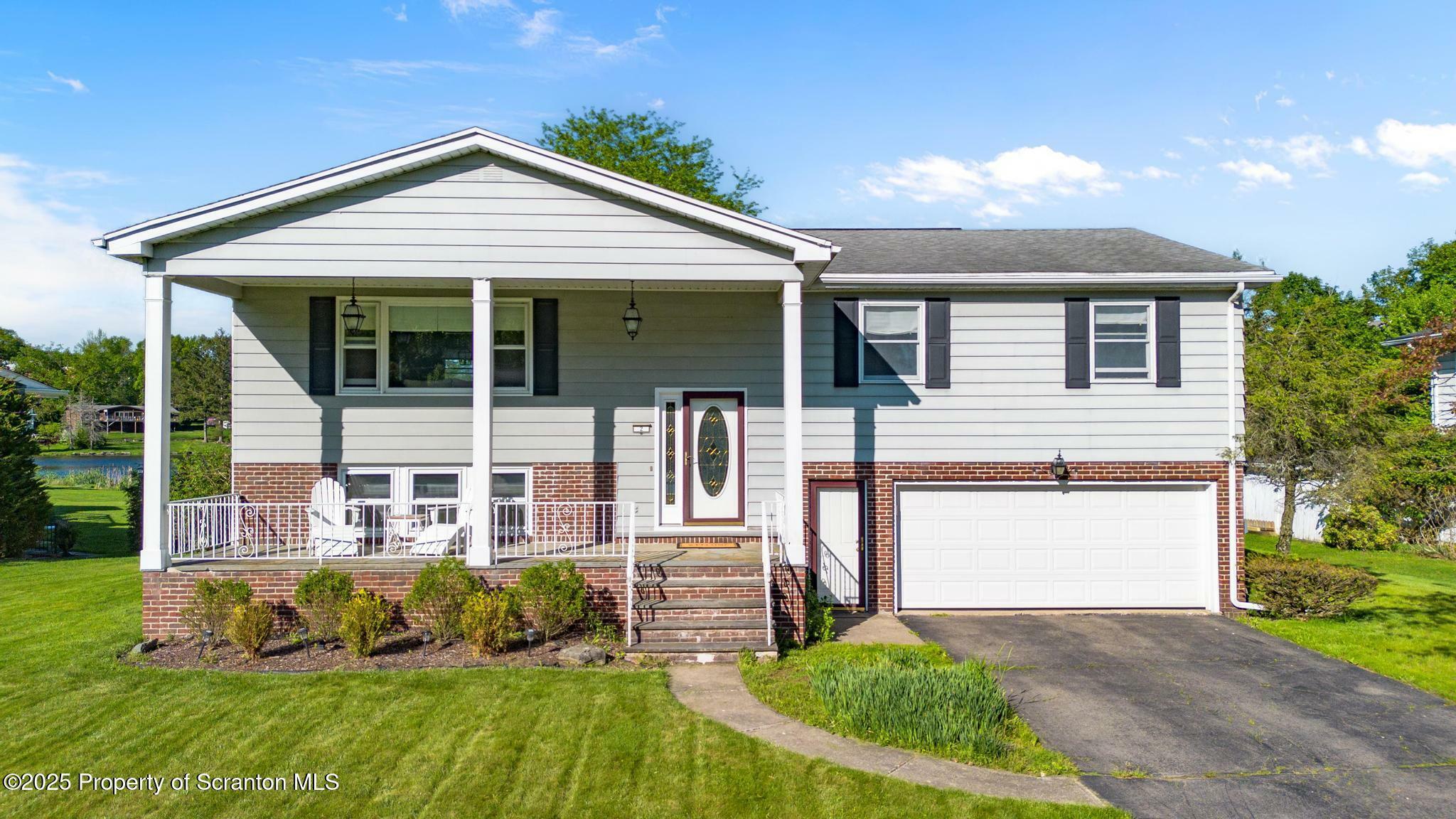 Property Photo:  2 Driftwood Drive  PA 18411 