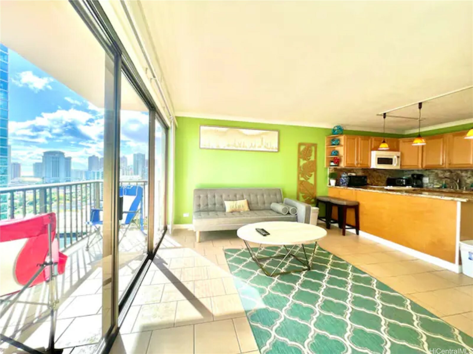Property Photo: 2140 Kuhio Avenue 1808 HI 96815