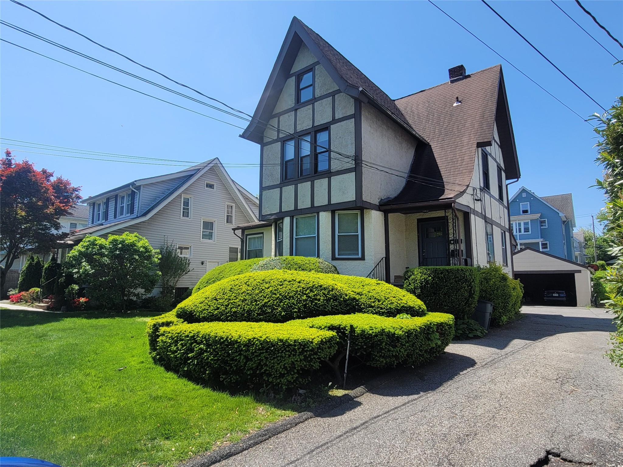 40 Longview Avenue  White Plains NY 10605 photo