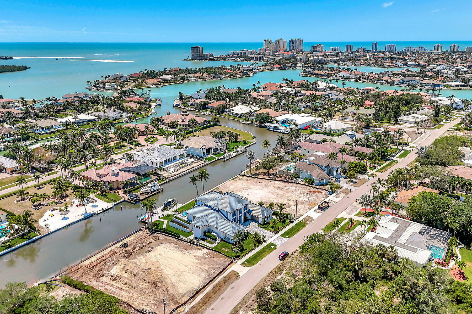 Property Photo: 1665 Ludlow Road FL 34145