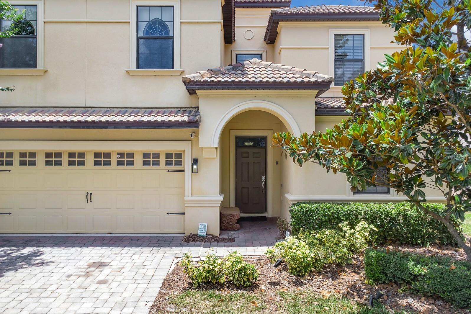 Property Photo: 1478 Moon Valley Drive FL 33896