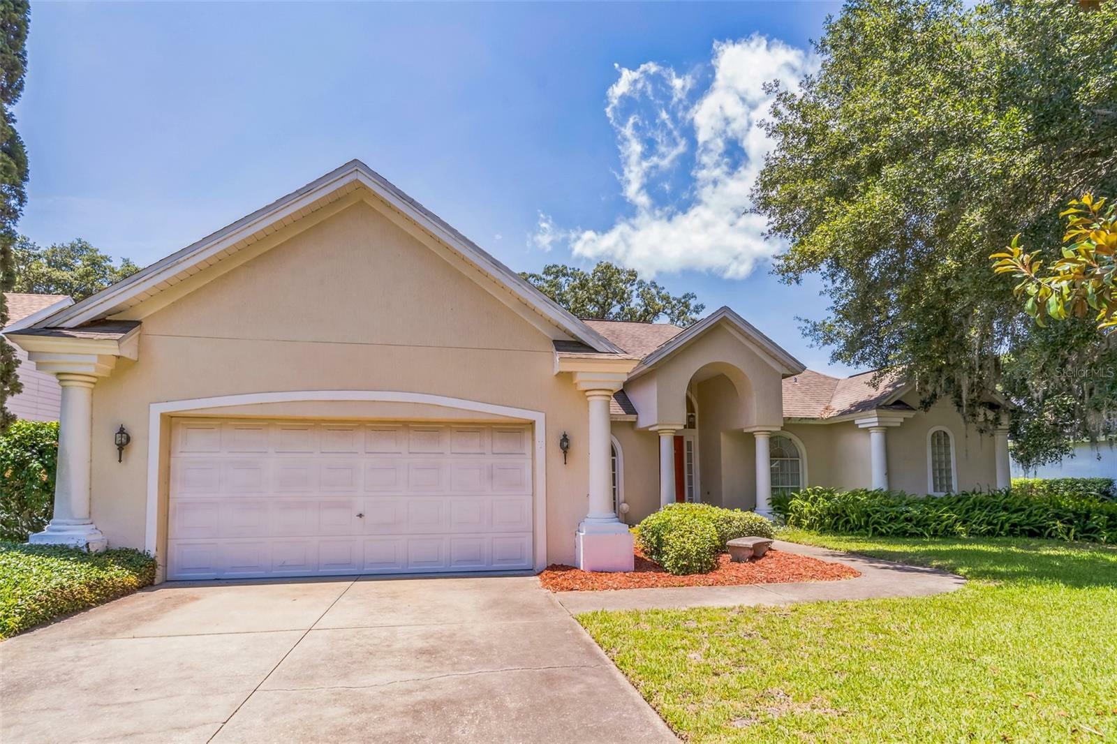 Property Photo: 34239 Woodridge Lane FL 32736