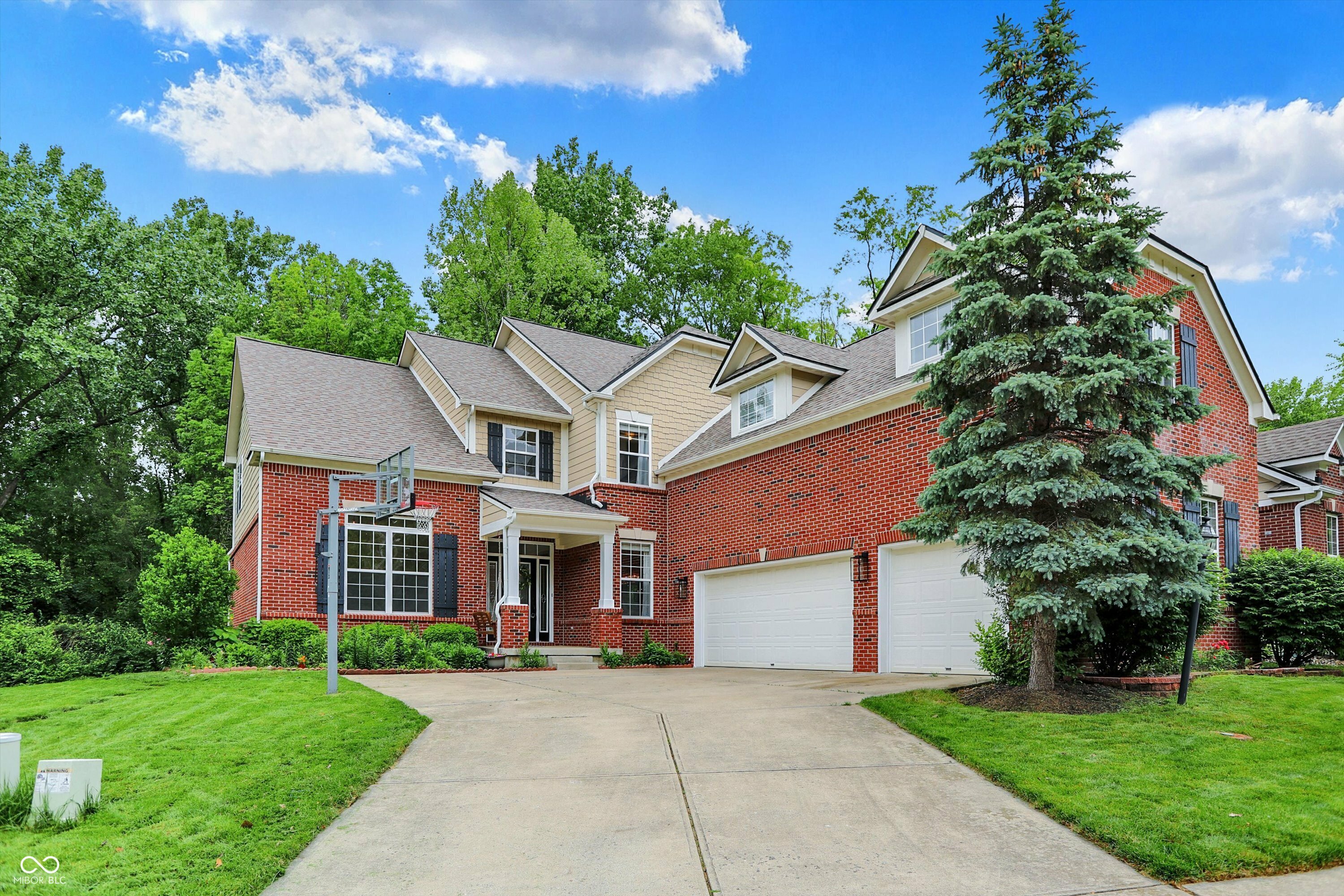 Property Photo: 2592 Highmount Court IN 46033