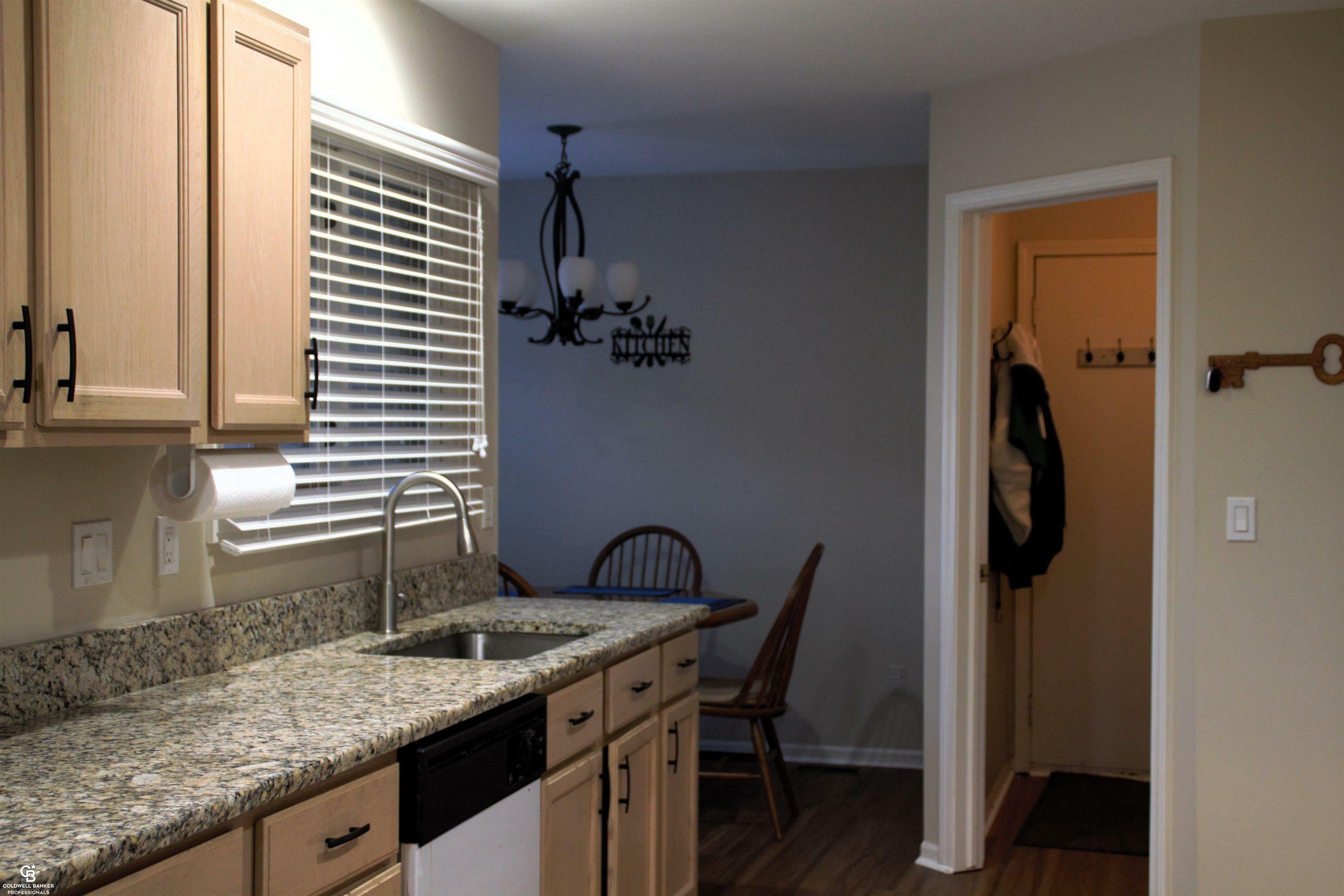 Property Photo: 13304 Highland Circle MI 48312