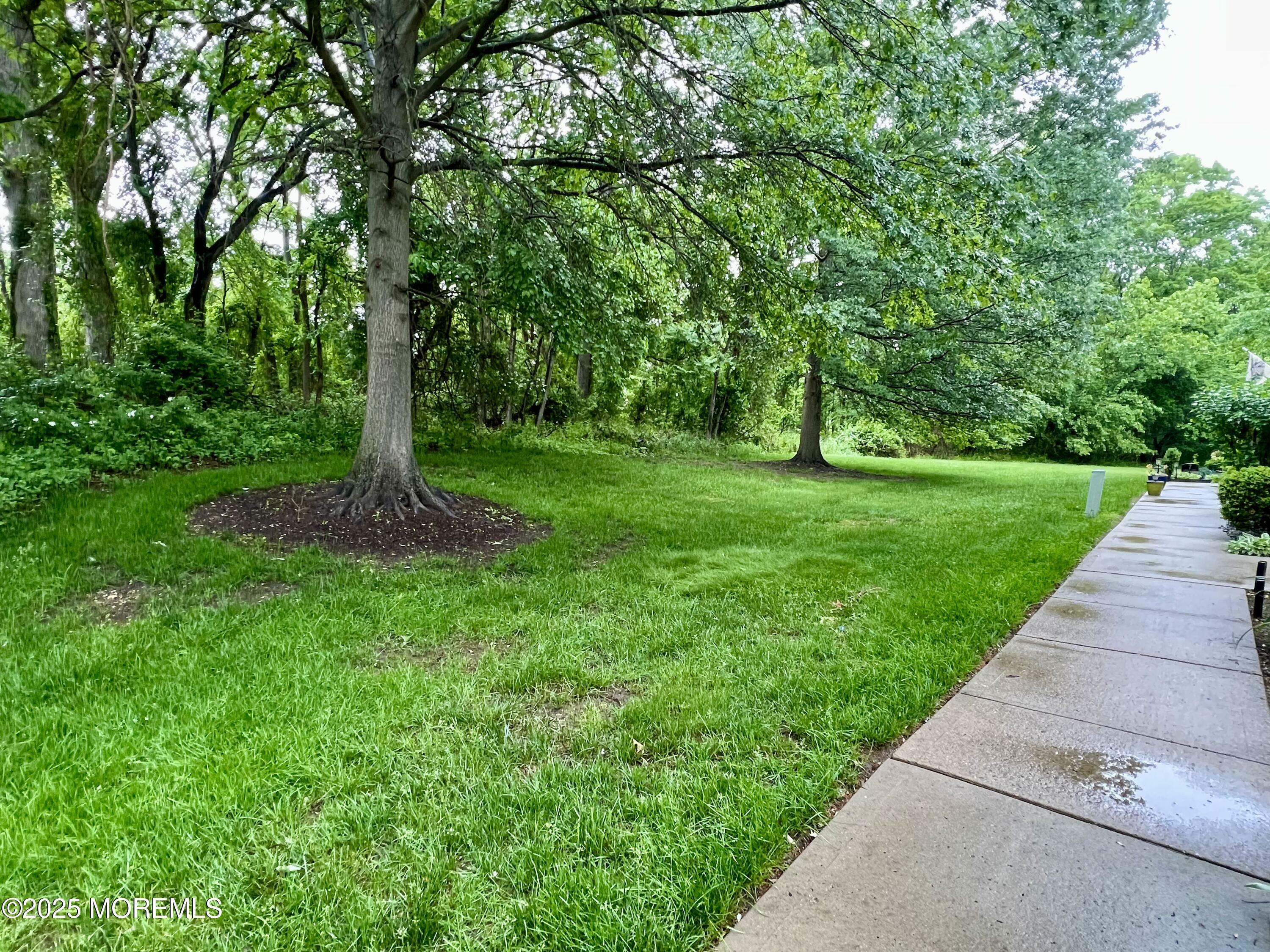 Property Photo: 5 Lincoln Court NJ 07712