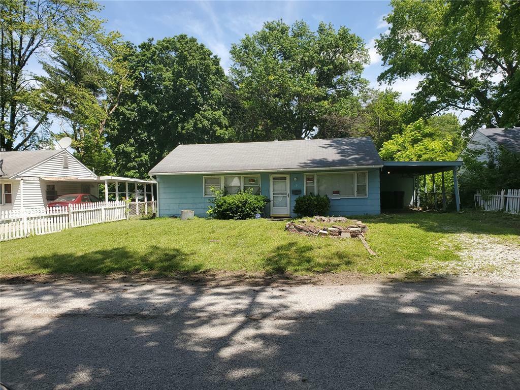 Property Photo: 19 Agnes Drive IL 62206