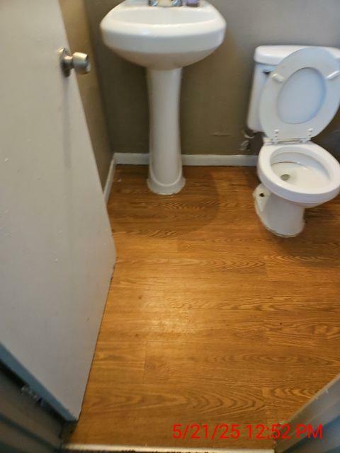 Property Photo: 8466 Alders Ave MO 63134
