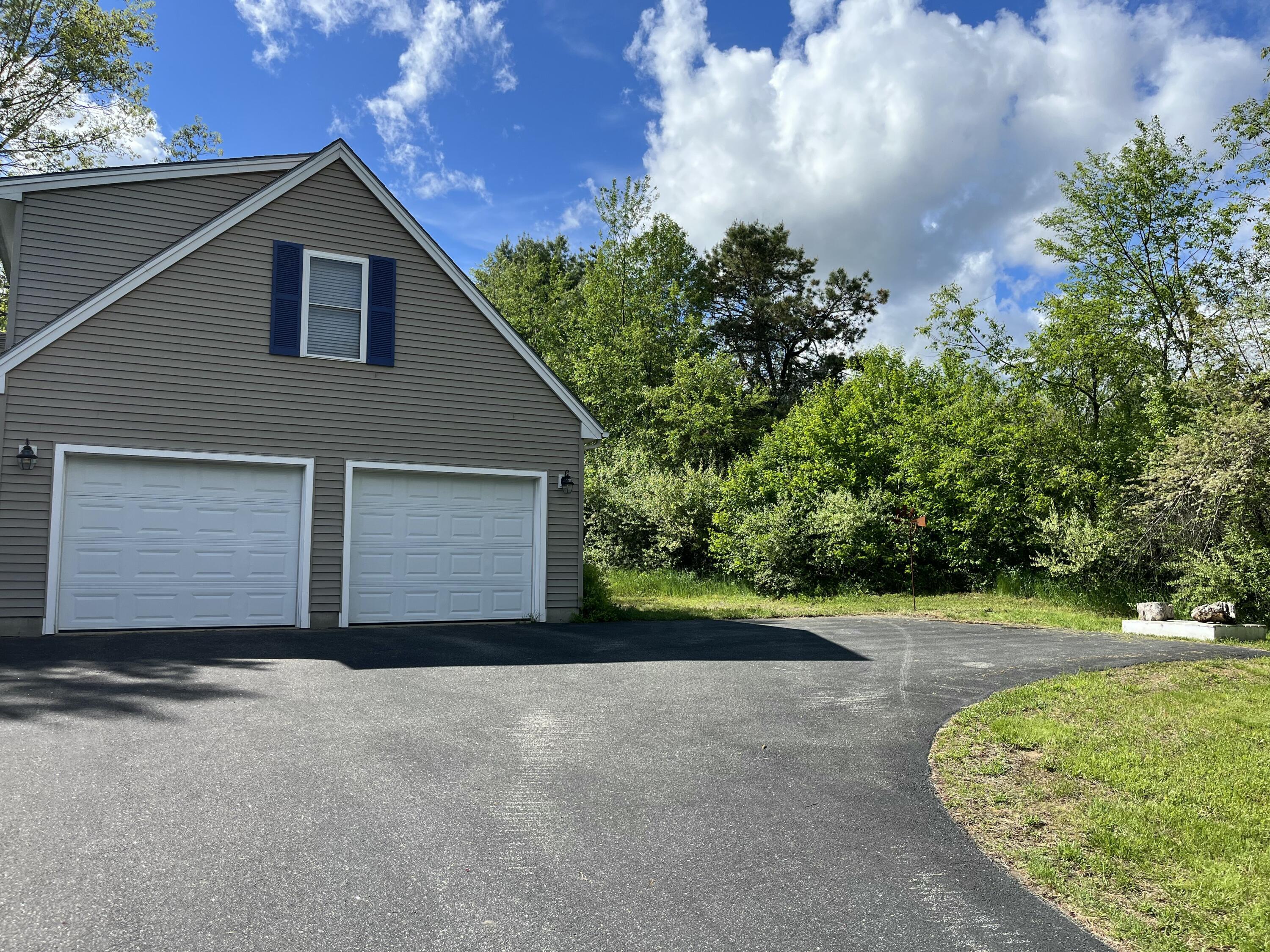Property Photo: 39 Thompson Street ME 04090