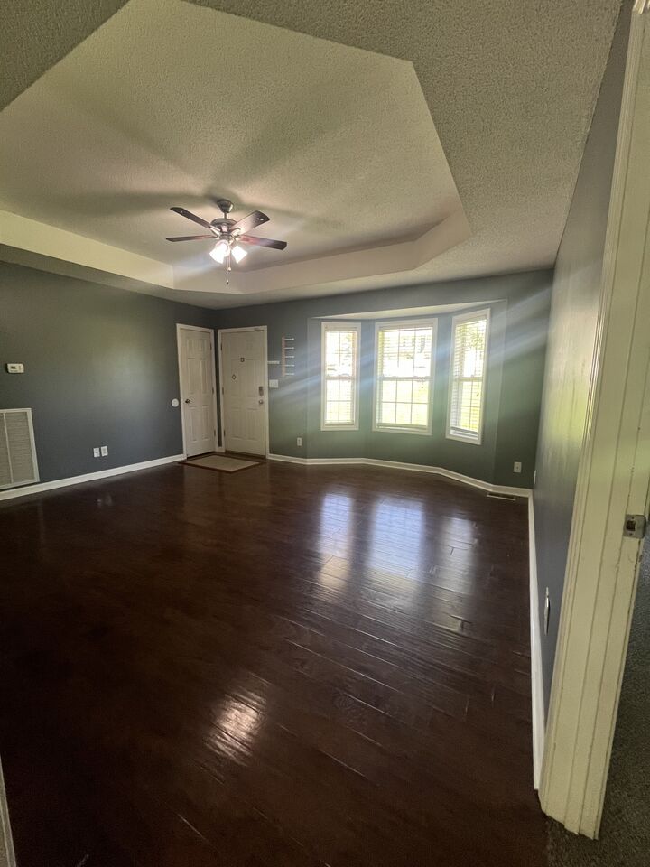 Property Photo: 924 Granny White Rd TN 37040